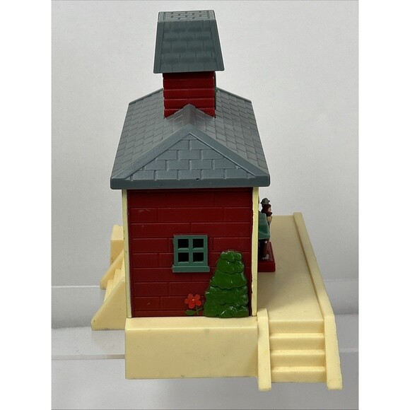 Thomas & Friends Train Wellsworth Station Light Up Sound WORKS Take Along - Picture 5 of 8